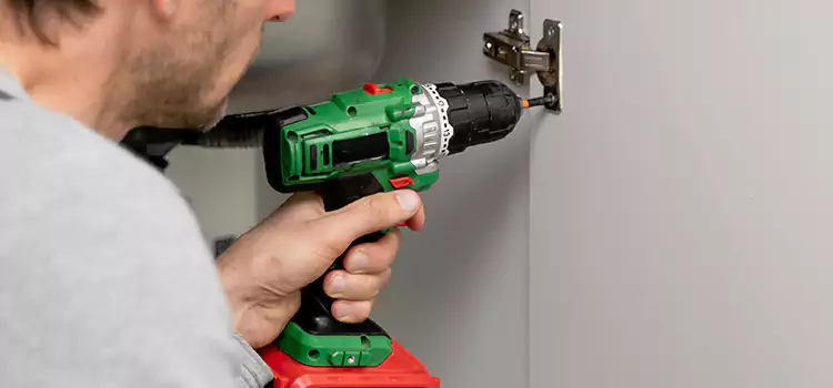 Commercial Door Hinge Repair Delaware